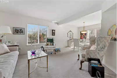 9024 SW 75th Ave, Portland, OR 97223 - Photo 3
