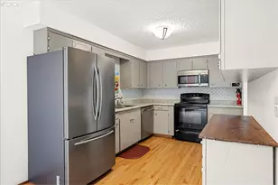 22665 SW Schaltenbrand Ln, Sherwood, OR 97140 - Photo 7