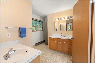 22665 SW Schaltenbrand Ln, Sherwood, OR 97140 - Photo 21