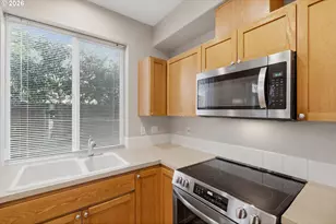 20871 SW Skiver St, Beaverton, OR 97078 - Photo 9
