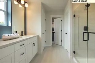 512 SW 31st St, Battle Ground, WA 98604 - Photo 7