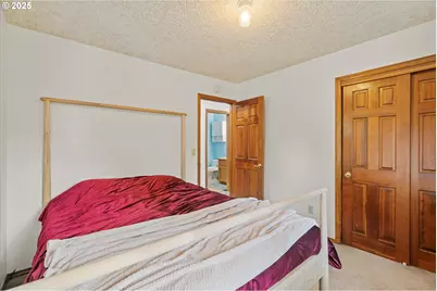 1720 NW Towle Ct, Gresham, OR 97030 - Photo 33