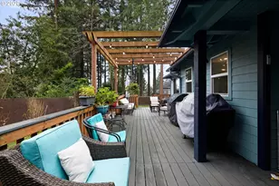 12116 SW Lesser Rd, Portland, OR 97219 - Photo 45