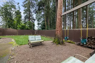 12116 SW Lesser Rd, Portland, OR 97219 - Photo 43