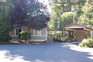 1445 Village Pines Ct, Coos Bay, OR 97420 - Photo 1
