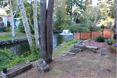 1445 Village Pines Ct, Coos Bay, OR 97420 - Photo 7