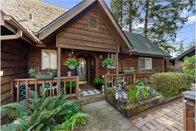 527 W 4th St, Coquille, OR 97423 - Photo 3