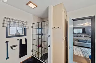 527 W Fourth St, Coquille, OR 97423 - Photo 23