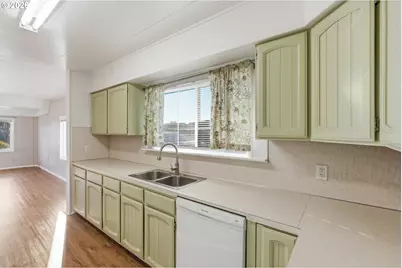 5024 SE Jetty Ave, Lincoln City, OR 97367 - Photo 7