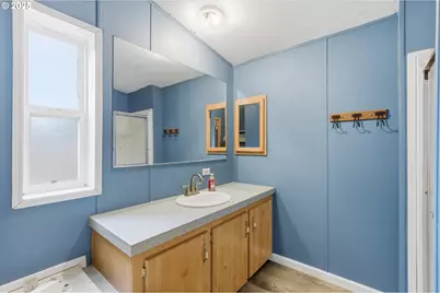 223 Quick Rd, Castle Rock, WA 98611 - Photo 19