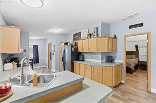 223 Quick Rd, Castle Rock, WA 98611 - Photo 7