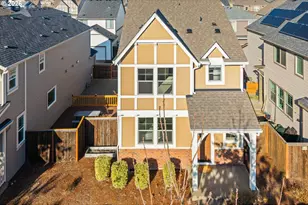 29055 NW Fair St, North Plains, OR 97133 - Photo 3