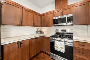 29055 NW Fair St, North Plains, OR 97133 - Photo 9