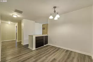 234 N 6th St, Saint Helens, OR 97051 - Photo 7