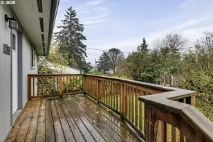 234 N 6th St, Saint Helens, OR 97051 - Photo 3