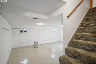 18649 Old River Dr, West Linn, OR 97068 - Photo 31