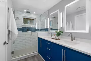 12170 SW Spring Ct, Portland, OR 97225 - Photo 21