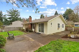 12170 SW Spring Ct, Portland, OR 97225 - Photo 27