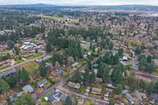 12170 SW Spring Ct, Portland, OR 97225 - Photo 33