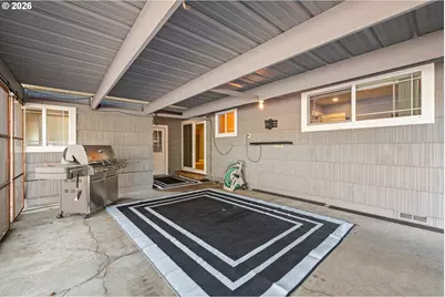 25 NE 192nd Ave, Portland, OR 97230 - Photo 31
