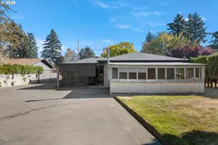 25 NE 192nd Ave, Portland, OR 97230 - Photo 33