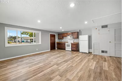 25 NE 192nd Ave, Portland, OR 97230 - Photo 23
