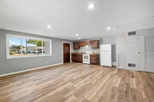 25 NE 192nd Ave, Portland, OR 97230 - Photo 23