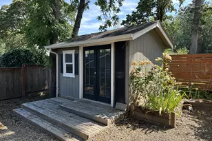 7670 SW Danielle Ave, Beaverton, OR 97008 - Photo 13