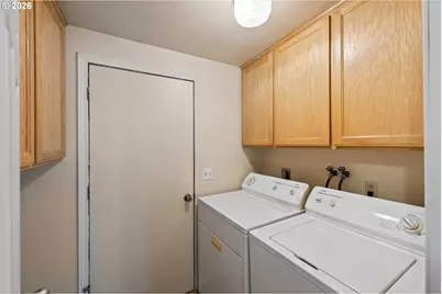 3461 Scott Ct, North Bend, OR 97459 - Photo 41