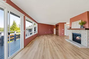 1037 Canyon Terrace, Coos Bay, OR 97420 - Photo 15