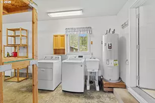 530 Robinhood Ave, Lakeside, OR 97449 - Photo 41