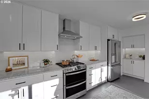 3360 SW Hamilton St, Portland, OR 97239 - Photo 9