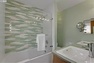 3360 SW Hamilton St, Portland, OR 97239 - Photo 19