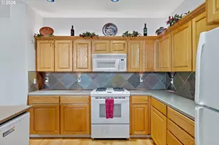 2391 SW Border Way, Gresham, OR 97080 - Photo 7
