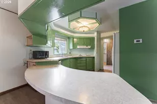 1600 Rhododendron Dr, Florence, OR 97439 - Photo 3