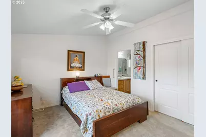 11772 SW Royal Villa Dr, Portland, OR 97224 - Photo 23