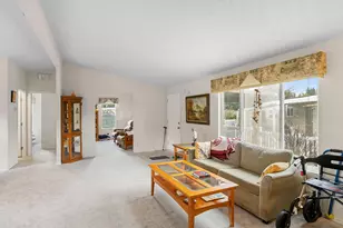 11772 SW Royal Villa Dr, Portland, OR 97224 - Photo 7