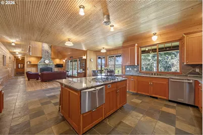 17765 Monnier Rd, Hubbard, OR 97032 - Photo 15