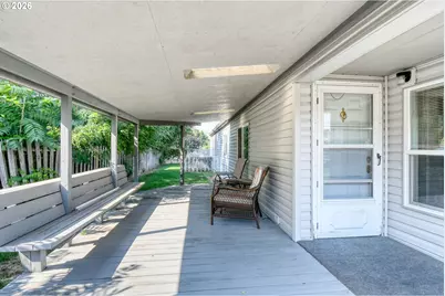 1345 SW 37th St, Pendleton, OR 97801 - Photo 3