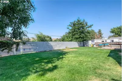 1345 SW 37th St, Pendleton, OR 97801 - Photo 5