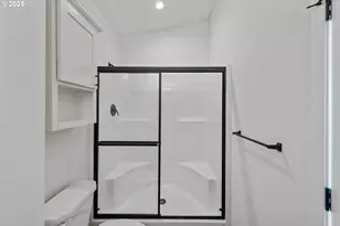 2780 34th St, Coos Bay, OR 97420 - Photo 21