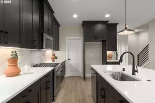 4717 NW Camas Meadows Dr, Camas, WA 98607 - Photo 7