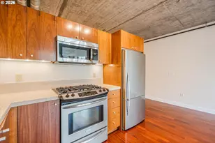 1926 W Burnside St, Portland, OR 97209 - Photo 11