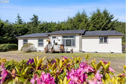 1380 SE Virginia Pl, Waldport, OR 97394 - Photo 3