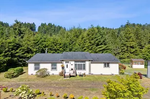 1380 SE Virginia Pl, Waldport, OR 97394 - Photo 7