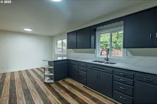 2090 17th St NE, Salem, OR 97301 - Photo 7