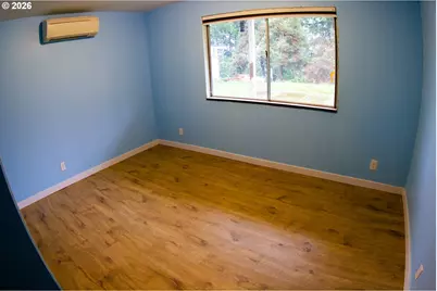 411 Upper Terrace Ln, Glide, OR 97443 - Photo 11