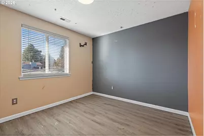 14142 SE Bush St, Portland, OR 97236 - Photo 23