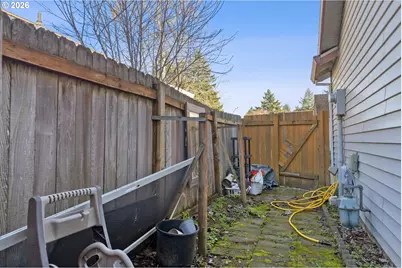 14142 SE Bush St, Portland, OR 97236 - Photo 41