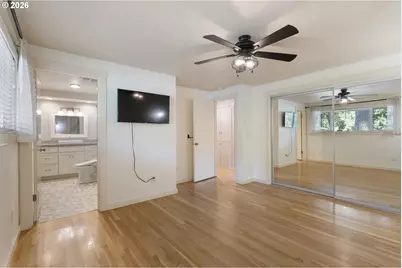 823 NW 60th St, Vancouver, WA 98663 - Photo 17